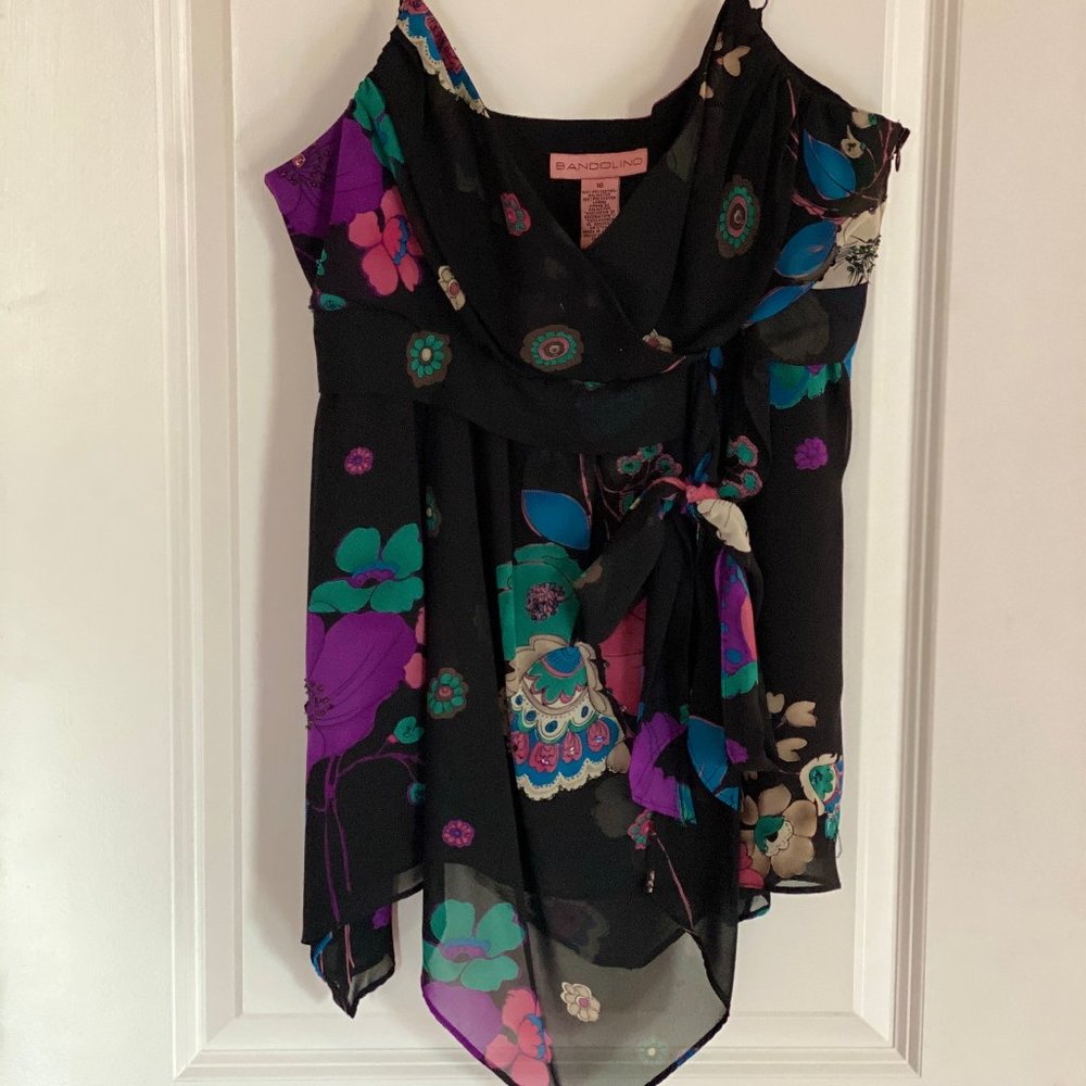 Bandolino Top Size 16